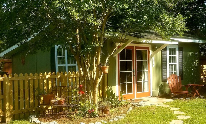 Wilmington Cabaña | The Cottage es el hogar ideal lejos de casa.