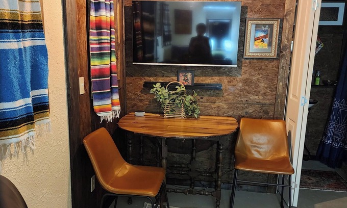 Ajo Apartamento | The Artists Cottage ~ Fun desert getaway