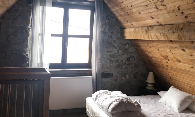 Erce Casa | The atypical barn in the heart of the Pyrenees