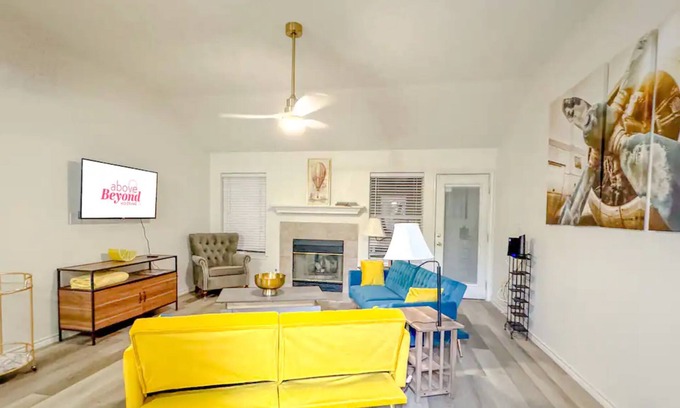 Wichita Falls Casa | The Aviator | 4 Bed, 2 Bath