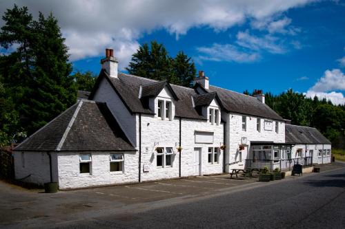 Logierait Hotel | The Ballinluig Inn