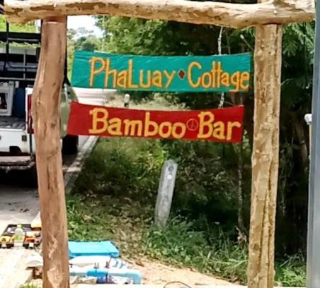 Ko Phaluai Casa | The Bamboo Cabin & Bar