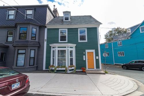 Downtown St. John's Casa | The Bannerman Park Suite And Loft