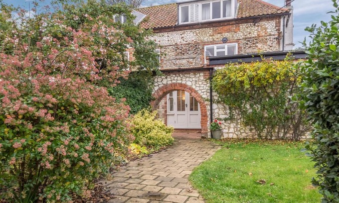 Burnham Overy Staithe Casa | The Barn