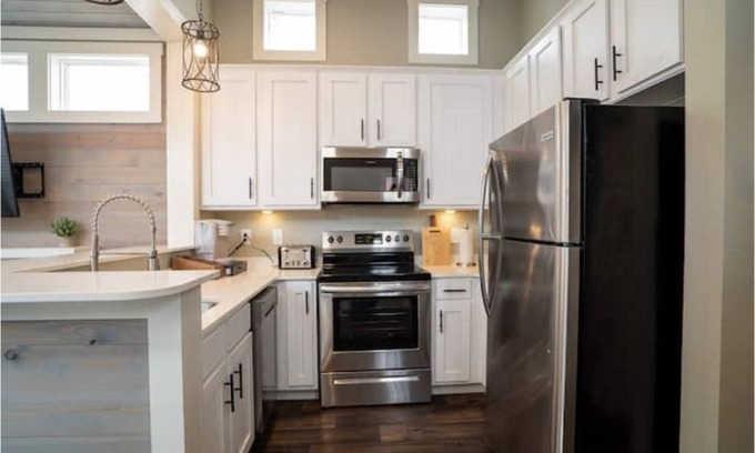 Austin Cabina | The Barton - Luxury Tiny Home in Austin, TX