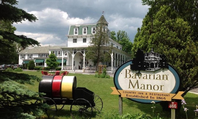 Purling Cama Y Desayuno | The Bavarian Manor Hotel