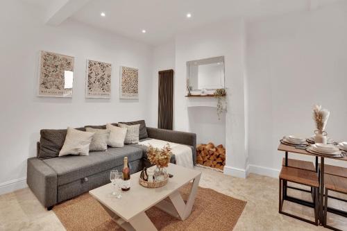 Butetown Casa | The Bay Escape -Lovely 3bd house