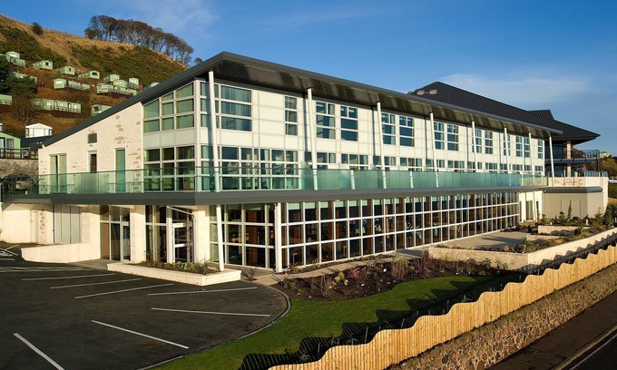 Burntisland Hotel | The Bay Hotel