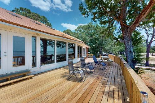 Freeport Casa | The Bay House