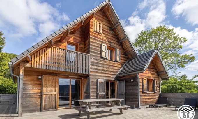 Besse-et-Saint-Anastaise Casa | The beautiful story - BESSE ET SAINT ANASTAISE