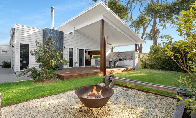 Berrara Casa | The Beach Barn in Berrara