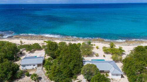 Plum Bay Casa | The Beach Bungalow Sisters