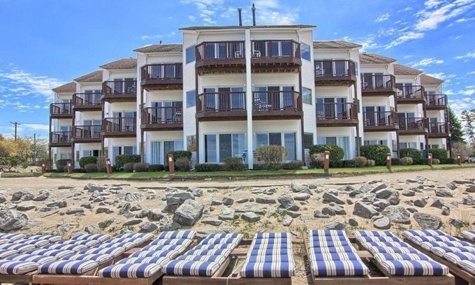 Traverse City Apartamento | The Beach Condo Unit 104