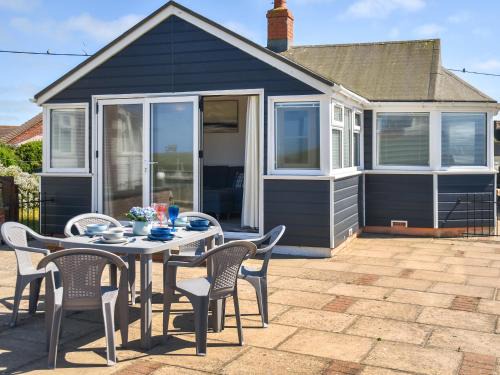 Bacton Casa | The Beach House