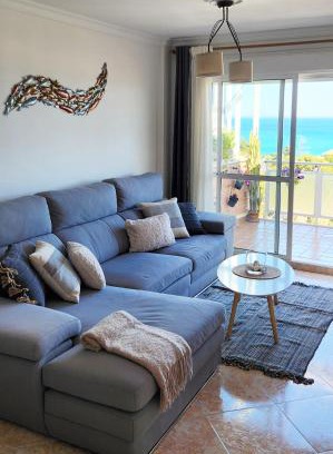 Carihuela Apartamento | The Beach Oasis Torremolinos