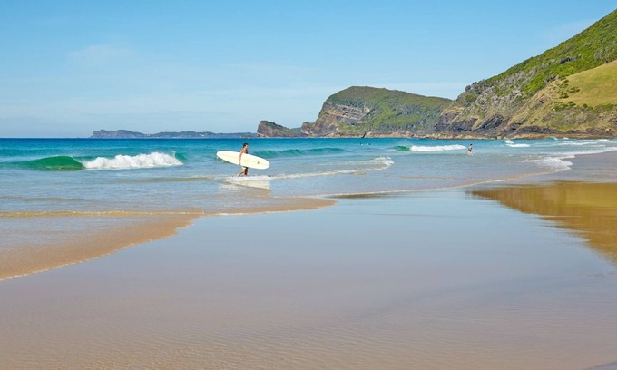 Blueys Beach Casa | The Beach Shack - Pacific Palms Holidays