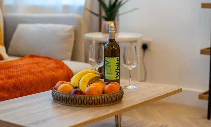 Eastbourne Seafront Apartamento | The Beach Way- specious Apt