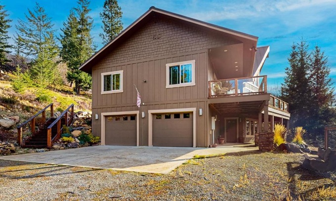 Cle Elum Casa | The Bear Hug