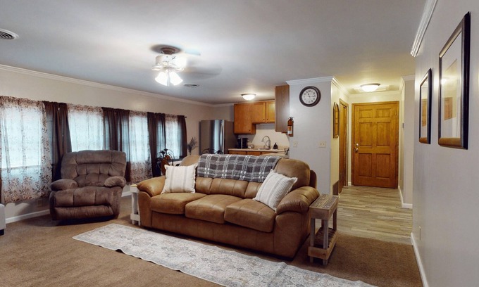 Greenville Casa | The Beaumont Suite !