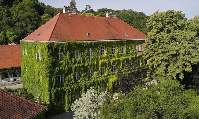 Krems an der Donau Apartamento | The beautiful Blue at Schloss Hollenburg
