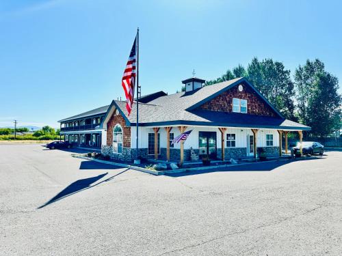 Dillon Hotel | The Beaverhead Lodge