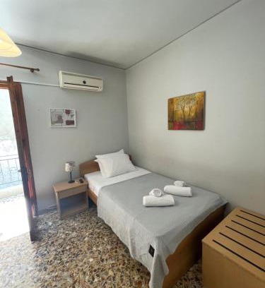 Lesvos Apartamento | The Beehive 2