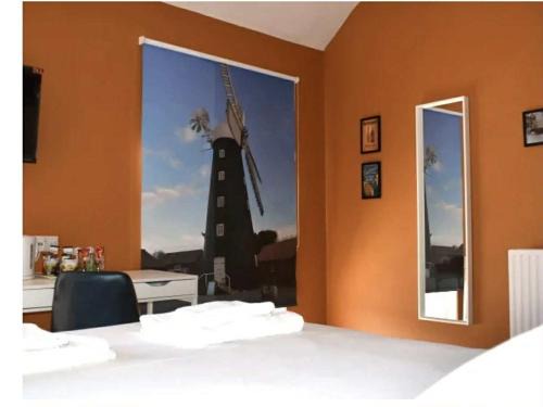 Burgh le Marsh Hotel | The Bell Hotel