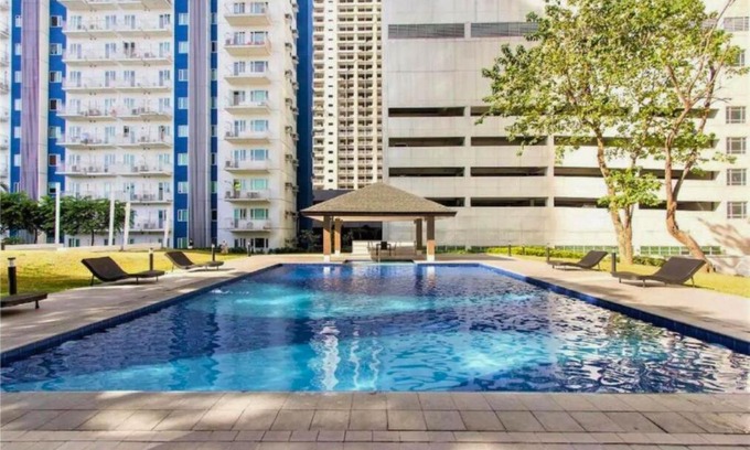 Santo Cristo Apartamento | The Bermuda at Grass Residences Quezon City