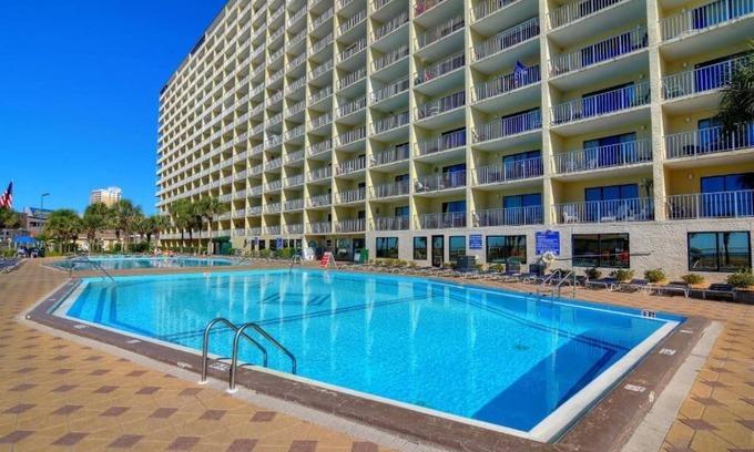 Bel Air Condominio | THE BEST LOCATION & AMAZING SUNSETS~4 POOLS~TIKI BAR~KID ZONE on the Beach!