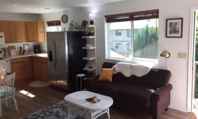 Snohomish Casa | The Bicycle Apartment - includes free bike use