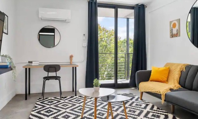 Poncey-Highland Apartamento | ~The Billie ~ Cozy Rooftop Ponce City Market