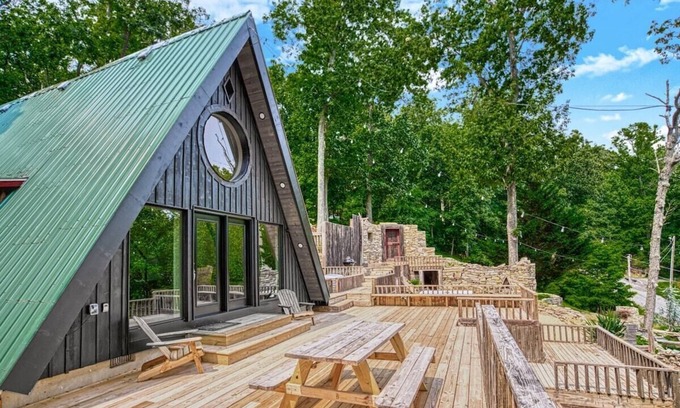Haymarket Cabina | The Black Aframe ⛺️ - HOT TUB & ⛰Mountain Views