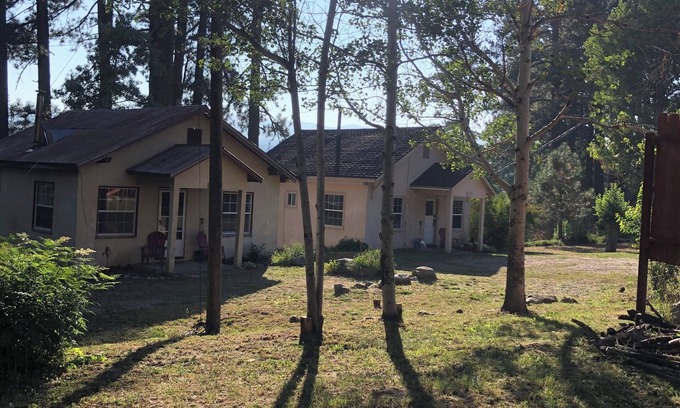 Blairsden-Graeagle Casa | The Blairsden Bungalows