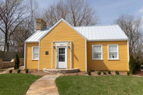 Augusta Casa | The Blake Cottage by StayLage