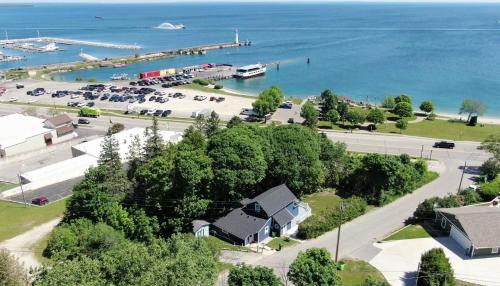 St Ignace Casa | The Blue Bliss