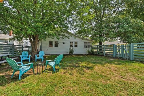 Colonial Beach Casa | The Blue Crab Cottage - 3 Blocks From The Beach!