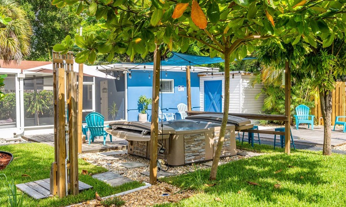 Downtown Fort Lauderdale Casa | The Blue House Fort Lauderdale