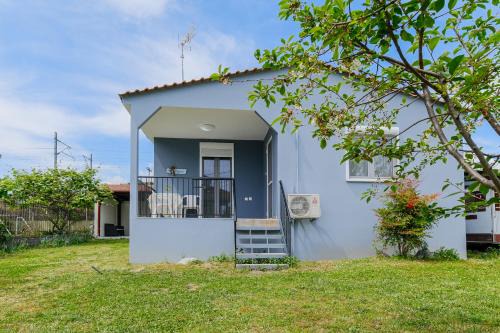 Leptokaria Casa | The Blue House