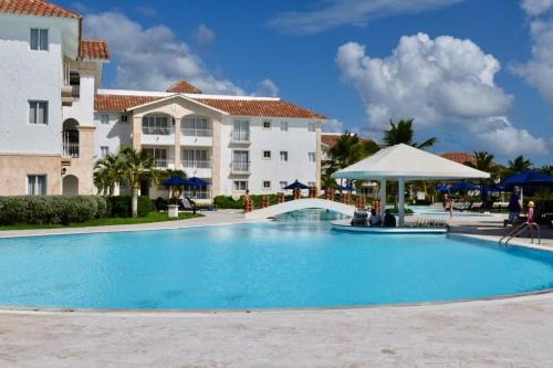Dominicus Apartamento | The blue lagoon of the Caribbean Sea. Velero 205.Cadaques Caribe