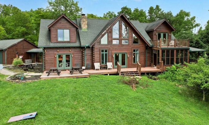 Fisherville Cabina | The Bluegrass Ranch - Secluded Luxury Cabin