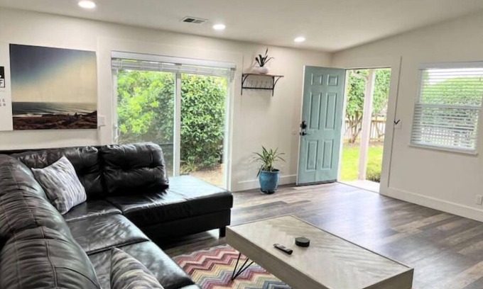 McKinleyville Casa | The Bluff House~Upgraded & Close to Town