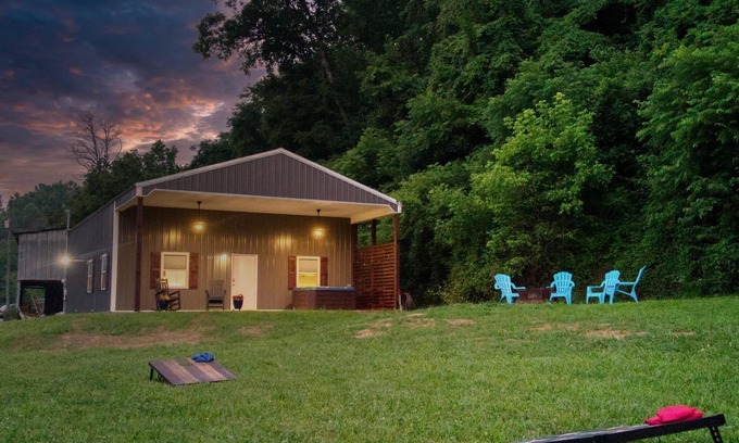 Sevierville Complejo | The Boho Barn