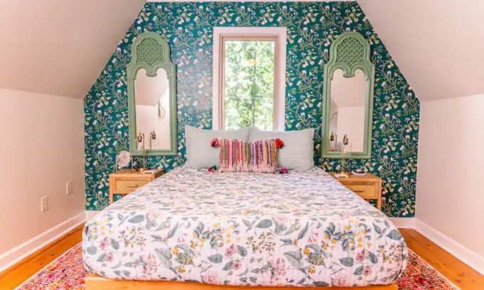 Lake Hamilton Apartamento | The Boho Loft: colorful, cozy, comfortable 1BR