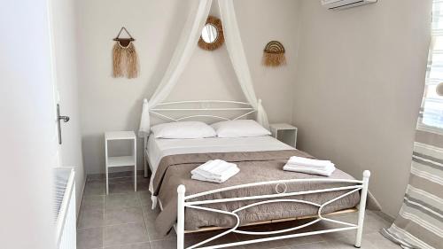 Spata-Artemida Apartamento | The Boho Nest