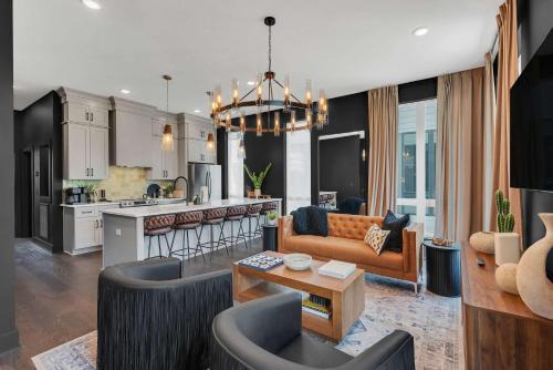 Nashville Casa | The Bootleg A Stylish Prohibition Inspired Home