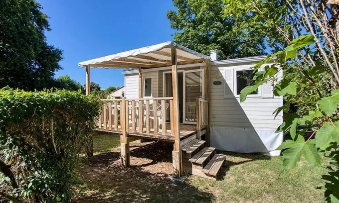Carsac-Aillac Casa | Camping Le Plein Air des Bories *** - Casa móvil Trigano 3 habitaciones 4 personas