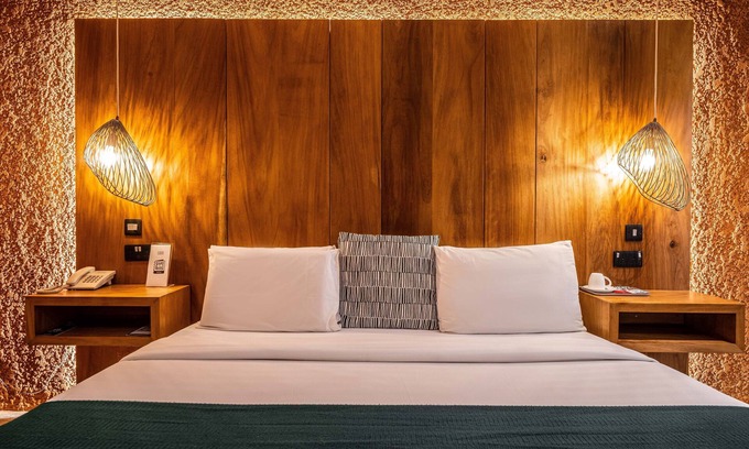 Lekki Phase 1 Hotel | The Borough Lagos