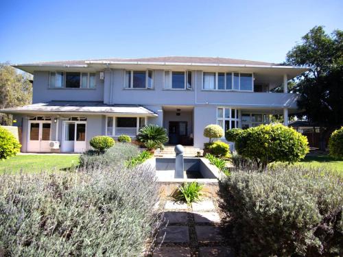 Eikenbosch Casa | The Boston Guest House