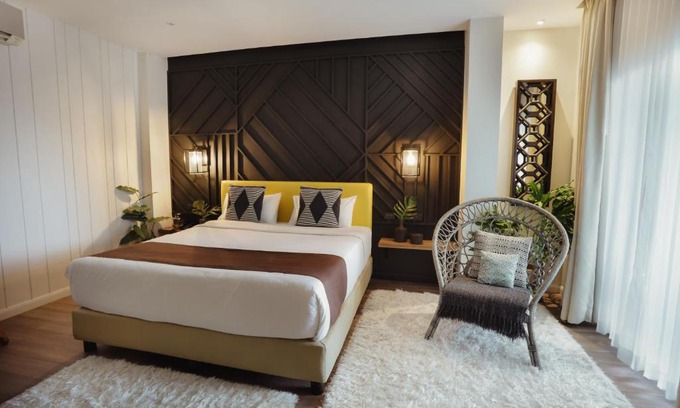 Poblacion District Hotel | The Bourke Hotel