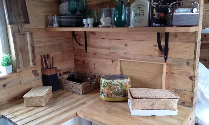 Earnley Cabina | The Box enjoy this beautiful self catering lodge